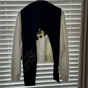 Nike Black & Gold Leggings